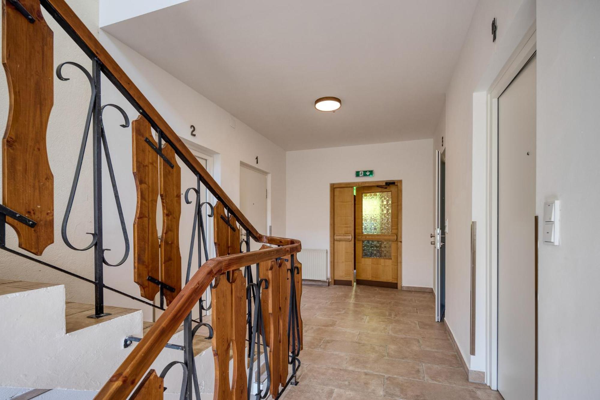 Villa Ganzstein Murzzuschlag Bagian luar foto